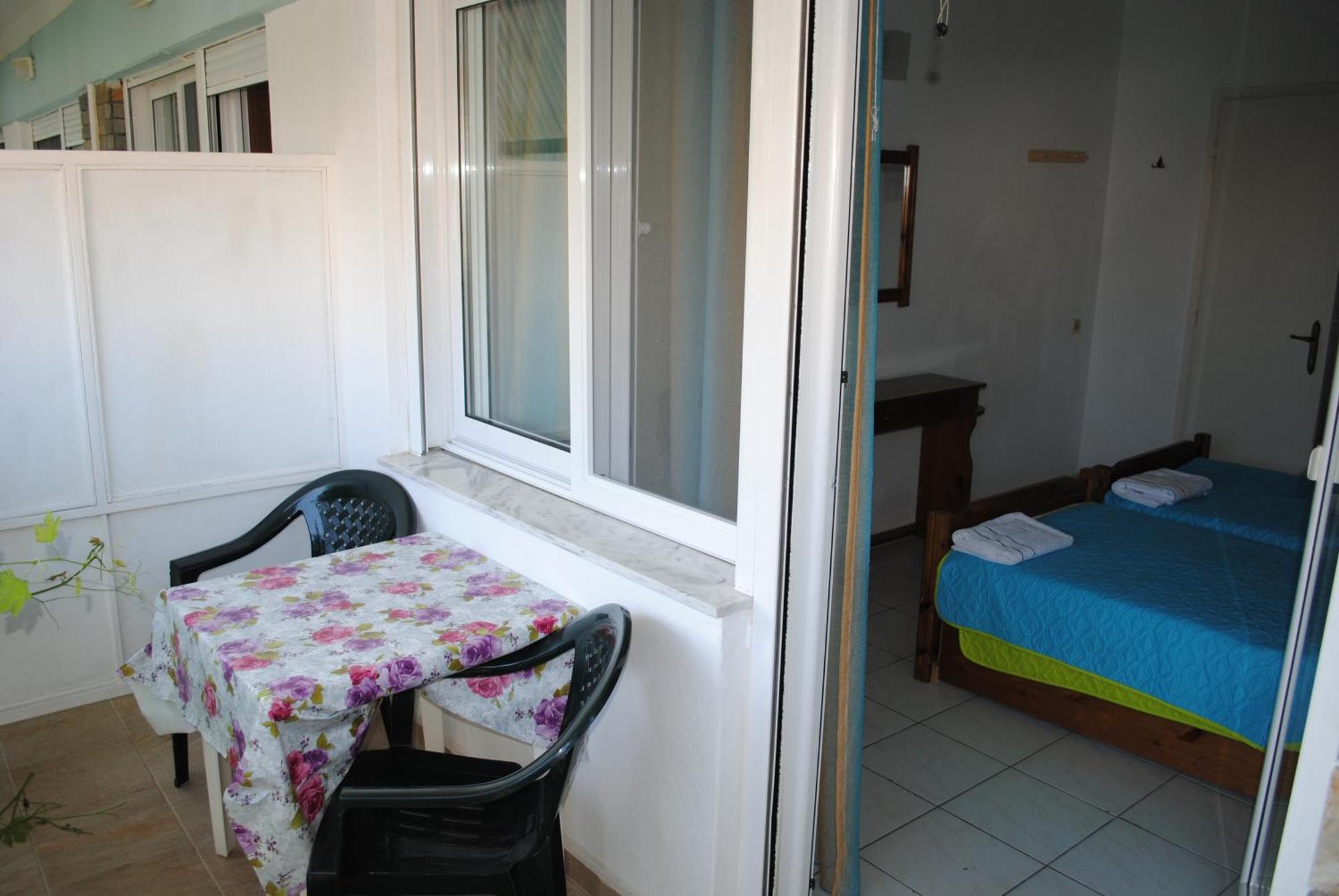 Artemis Apartments Paralia Dionysiou Kamer foto