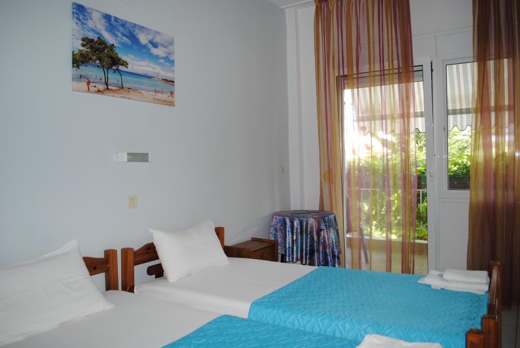 Artemis Apartments Paralia Dionysiou Buitenkant foto